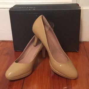 Vince Camino Nude Patent Pump